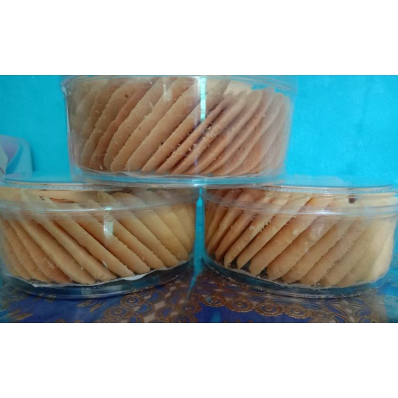 

LIDAH KUCING 500GR
