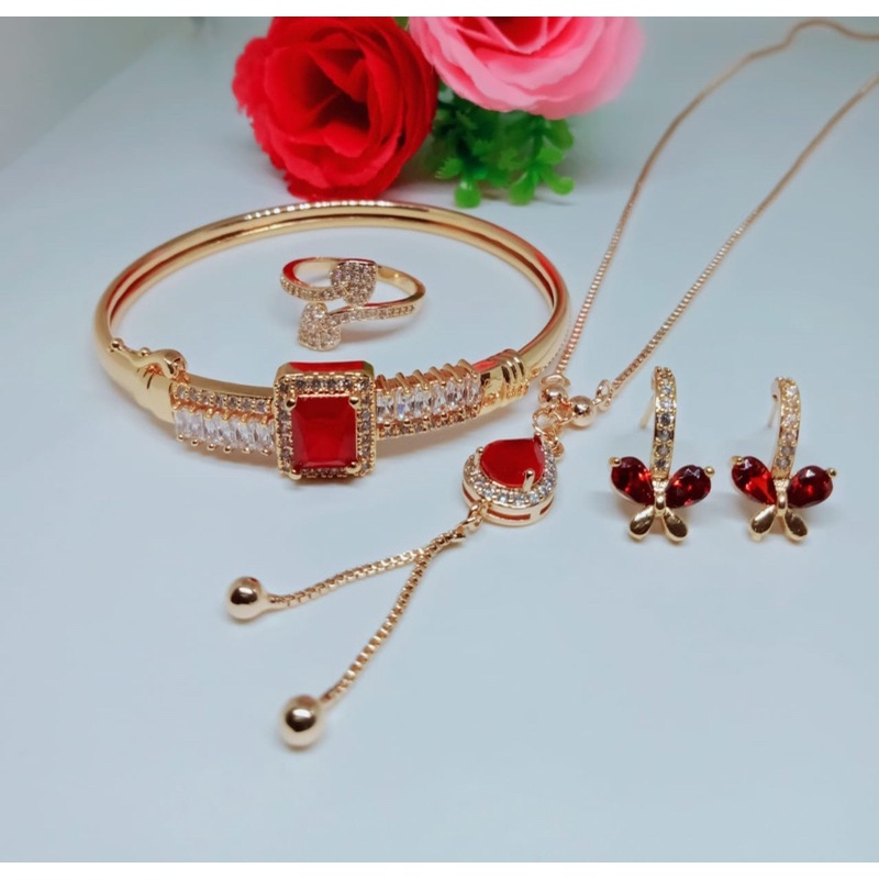 Set Perhiasan Wanita Titanium Mata Merah