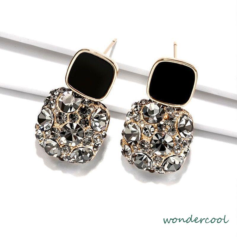 Anting Retro Mewah Siswa Perempuan Sederhana Temperamen Fashion Anting Murah Hati-Won