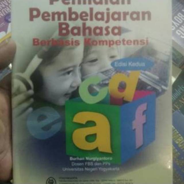 Jual Penilaian Pembelajaran Bahasa Berbasis Kompetensi Edisi 2 Original ...