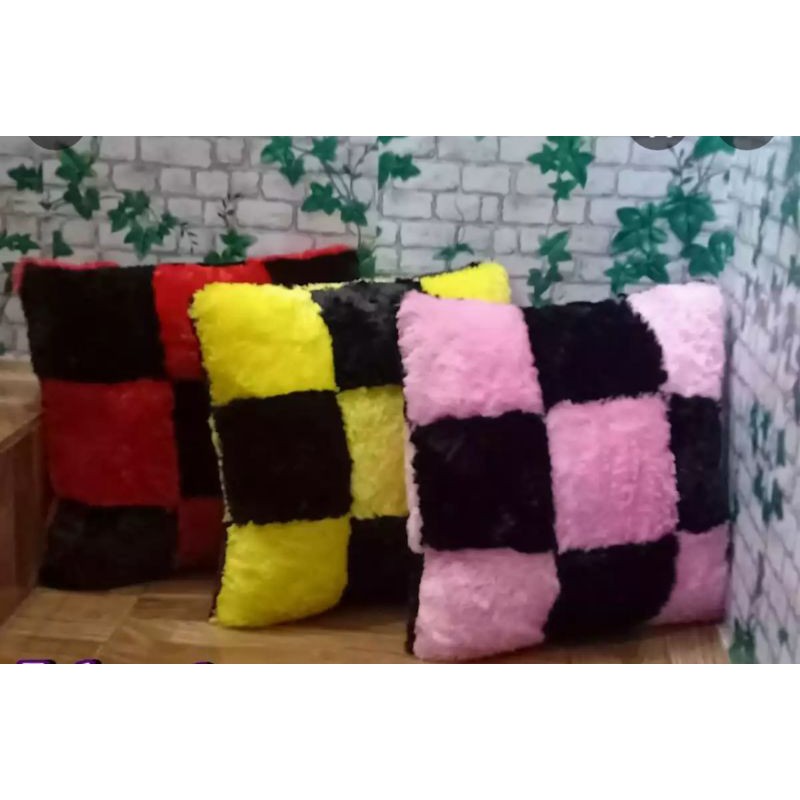 Bantal Bulu Motif BIDAK CATUR...uk.40 * 40