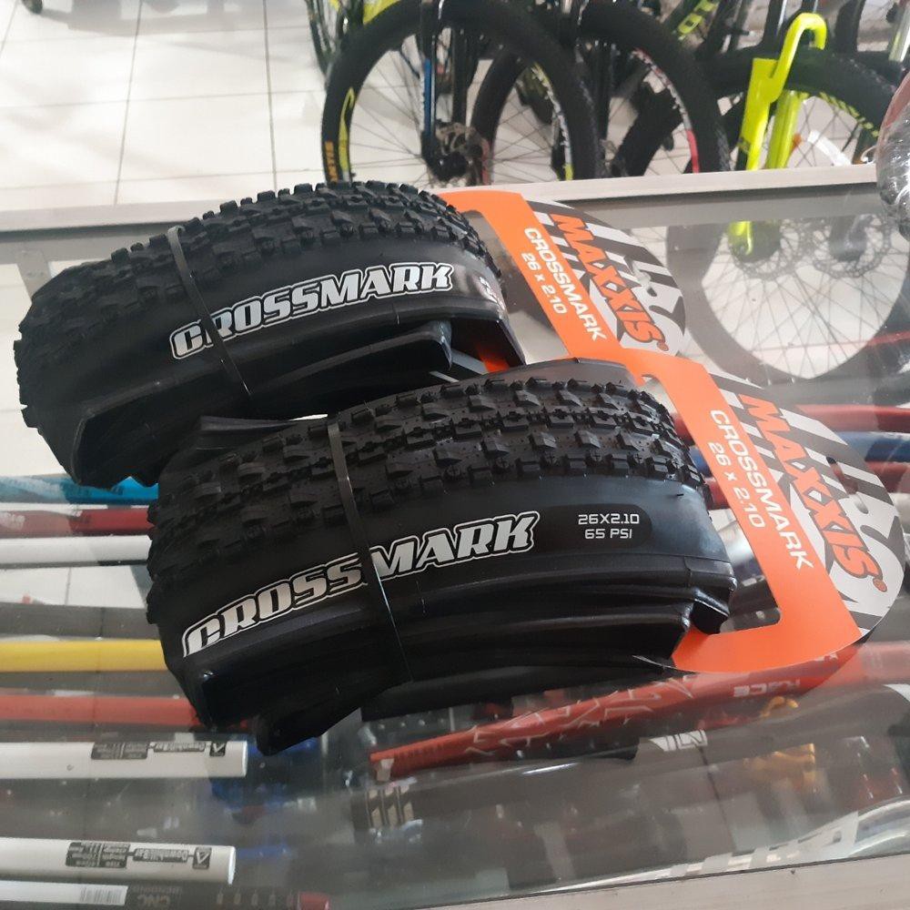 maxxis crossmark 26 x 2.10