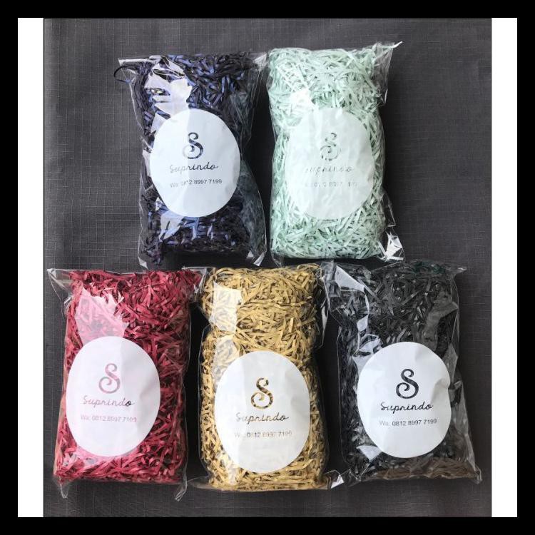 

PREMIUM KERTAS POTONG/ALAS KADO/HAMPERS 30 GRAM (LEBAR 2MM) - HITAM KUALITAS TERBAIK