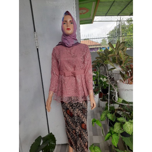 Atasan kebaya MORENO/Kebaya wisuda/kondangan