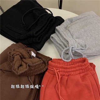 Celana Panjang Wanita Model High Waist Longgar Lurus Gaya Celana Panjang Wanita Model High Waist Longgar Lurus Gaya