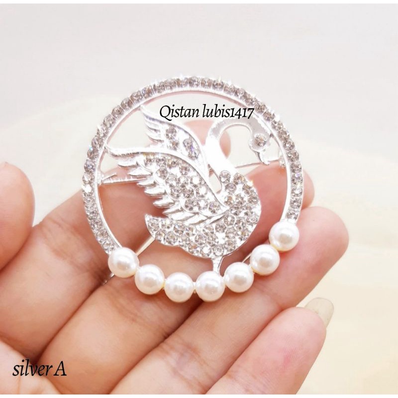 Bros Bahu Mutiara swan
