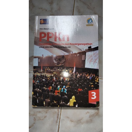 buku PPKn atau PKN kelas 10/11/12 atau 1/2/3 SMA penerbit grafindo