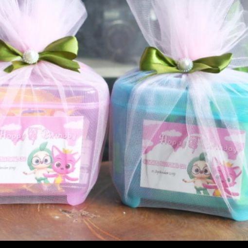 

Souvenir ulang tahun box souvenir bingkisan snack box + ucapan ulang tahun