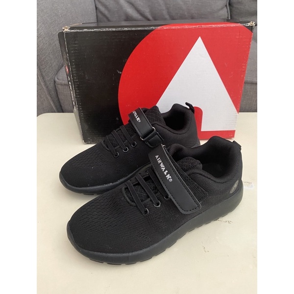 AIRWALK JAYDEN/AIRWALK KIDS ORIGINAL 100% size 32:20cm