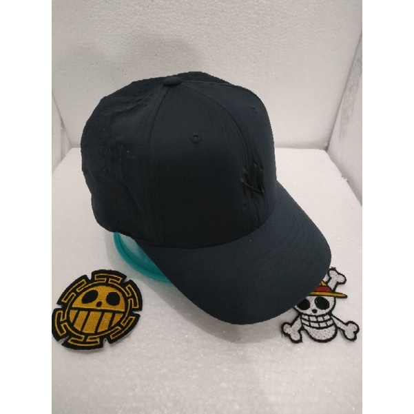 Topi Second Branded MLB