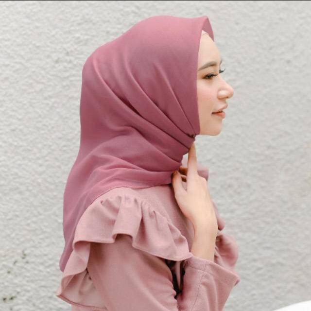 Paris Japan Vanilla Hijab