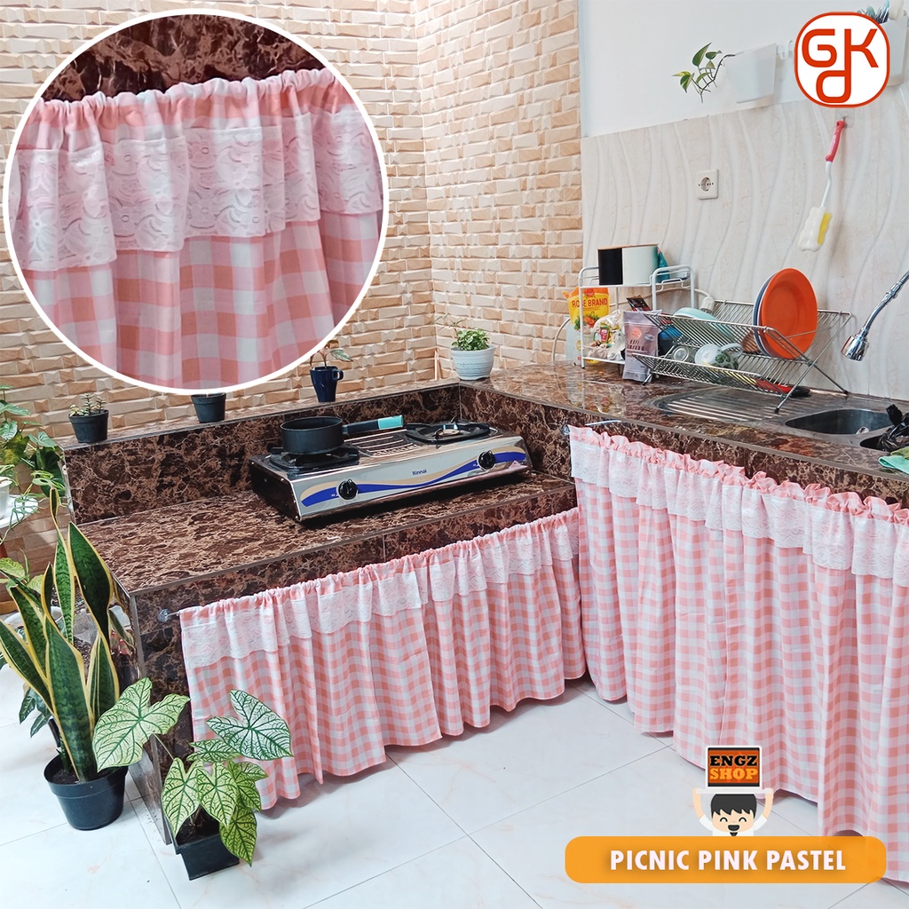 Gorden Kolong Dapur Katun Star Picnic Poni Renda