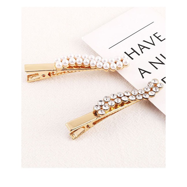 LRC Jepit Rambut Fashion Gold Rhinestone Pearl Hair Clip Y61410