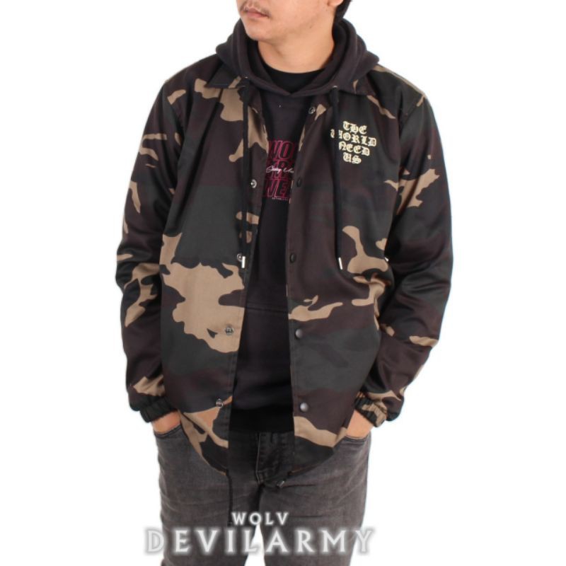Jaket coach army wolv