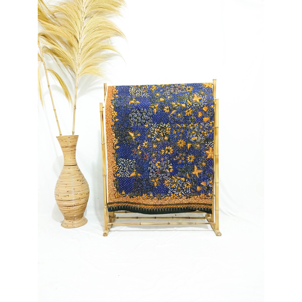 Batik Tulis Lasem Klasik Estehan Sekar Jagad