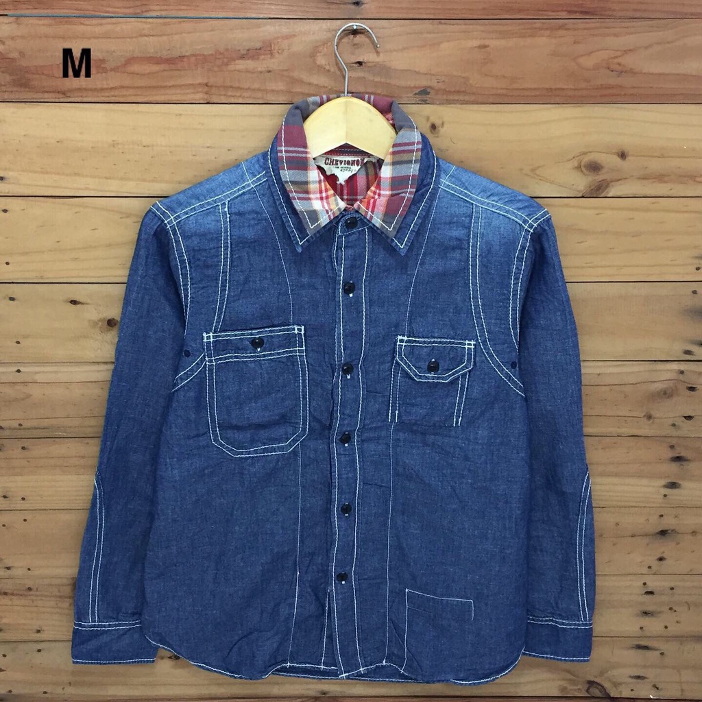 Kemeja Chambray Chevignon Size M
