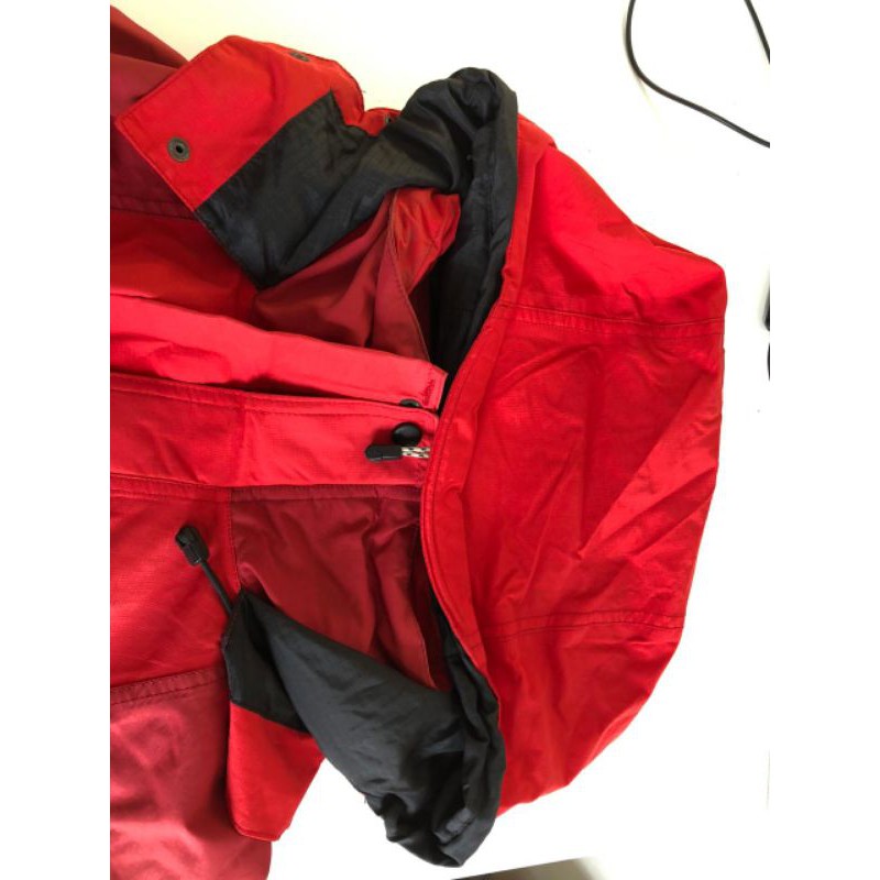 Jaket Gunung Millet (Second like New)