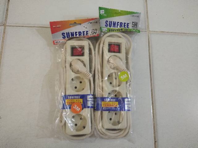 Stop Kontak Kabel Colokan 4 Lubang 1,5m / 1,5 Meter / 3m / 3 Meter / 5m / 5 Meter SUNFREE Murah