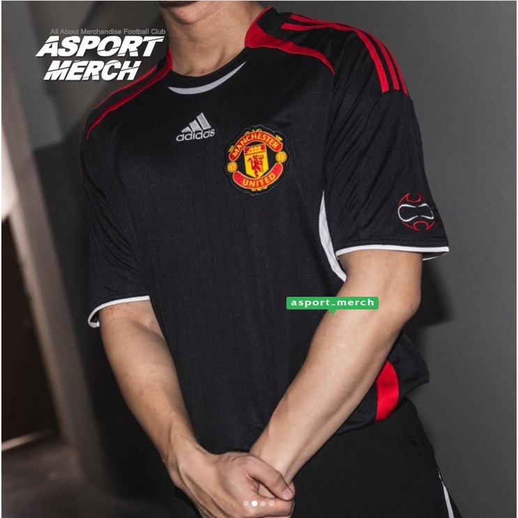 Men's adidas Black Manchester United Teamgeist Jersey