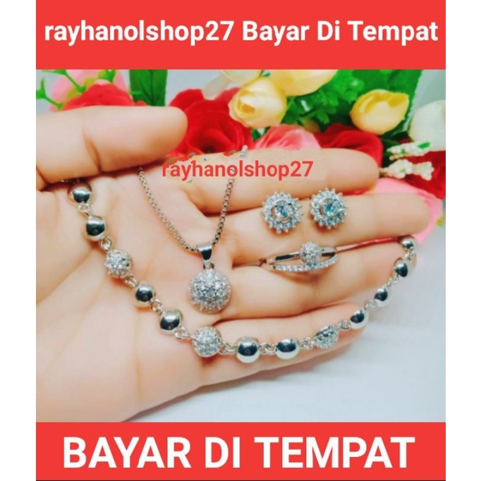 SET WANITA DEWASA ANTI KARAT MOTIF LOVE  DAN PERMATA PILIHAN WARNA SILVER