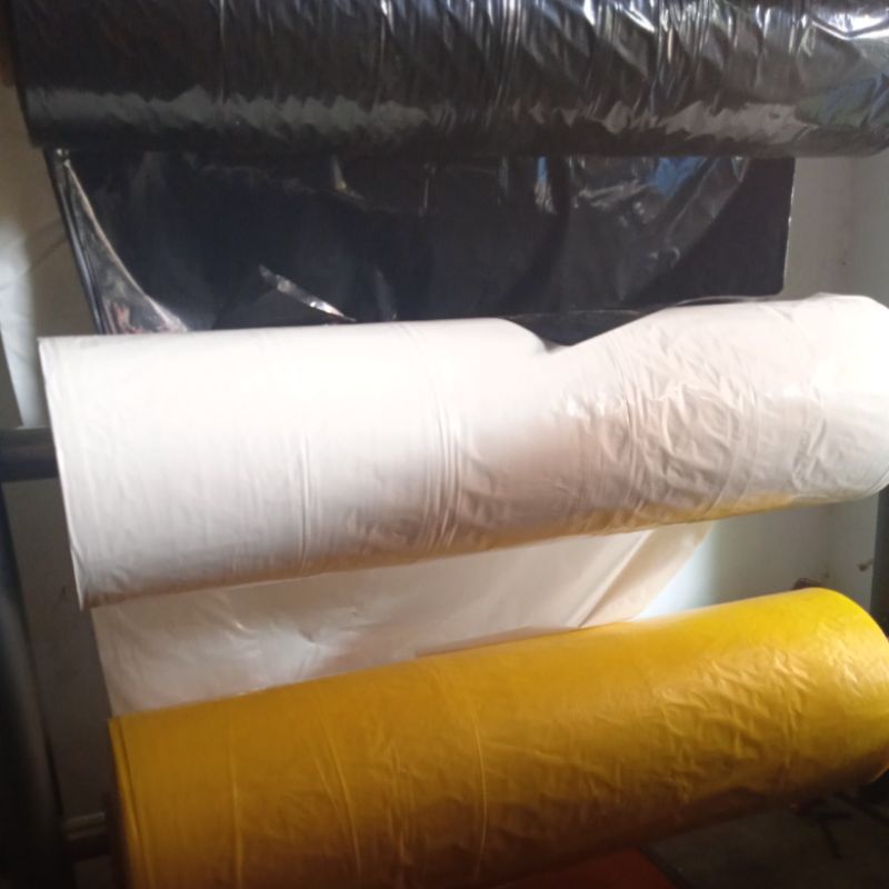 plastik kresek layangan tipis 030