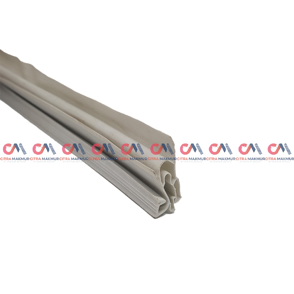 Gasket Karet Pintu Kulkas 1 pintu Jepit Selip merk Sanyo Aqua Freezer baut belum termasuk Magnet 2 per batang meter