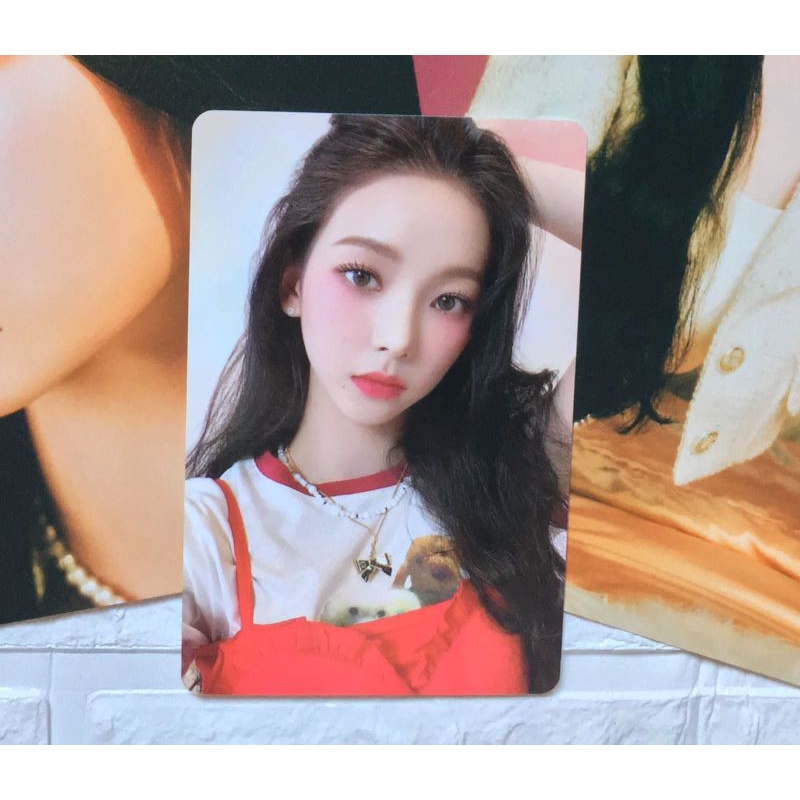 pc karina selca sg22 sg's 22 pc karina season greetings 2022 aespa official photocard