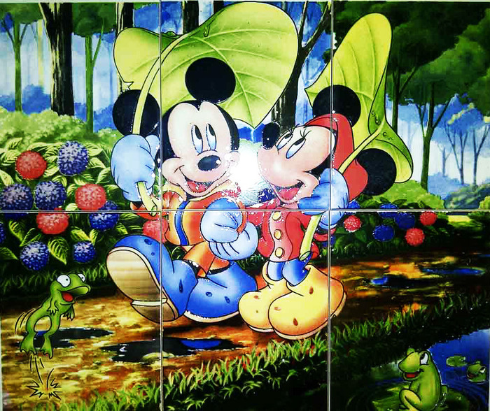 KERAMIK PANEL DINDING MICKEY RAIN 60X50 CM