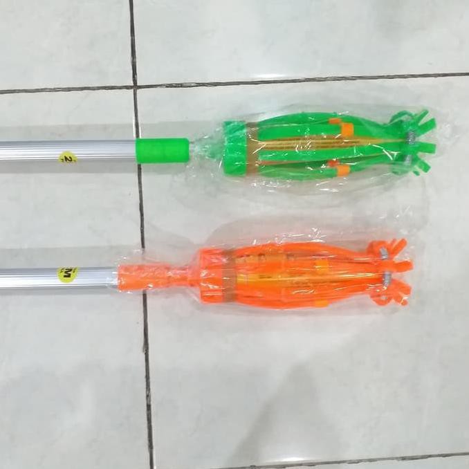 Tongkat Alat Pengganti Pasang Lampu Stick 2 in 1 Lampu Bohlam LED murah