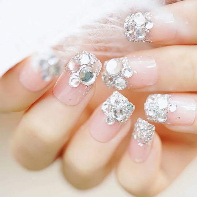 Kuku palsu silver dasar bening (HZ-29)