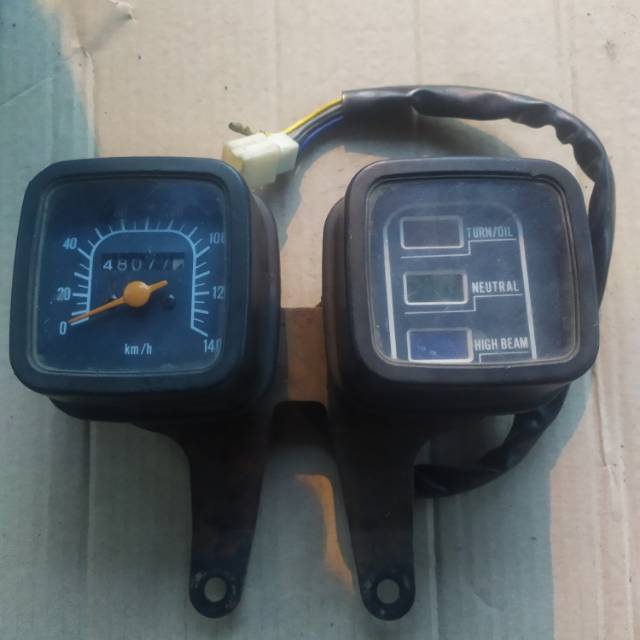 Kilometer/speedometer/spidometer suzuki A100
