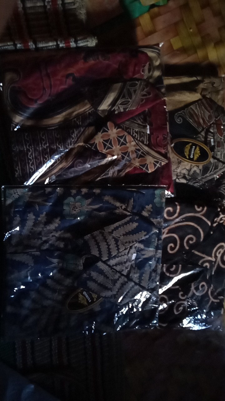 Maura Couple - Sania Ruffle Batik Couple Jumbo Ori Ndoro Jowi Dnt Garansi Termurah Shopee - Solo