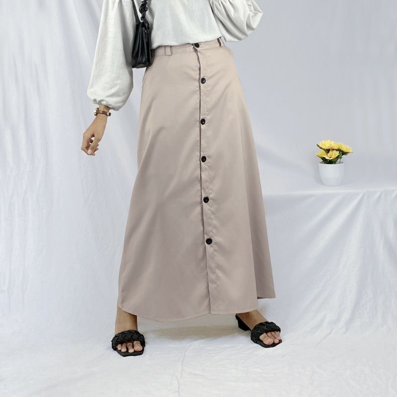 Rok casul button skrit/rok panjang /mode kancing terbaru dan kekinian