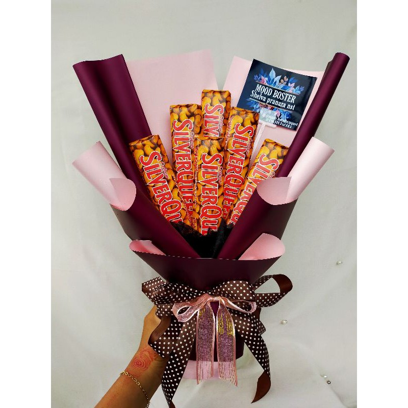 Bucket coklat/bucket Silverqueen