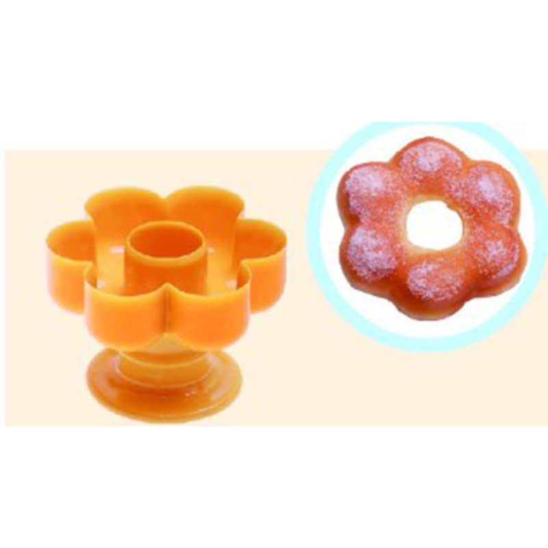 Sanneng SN4186 - Doughnut Cutter Flower / Cetakan Kue Donat / Cetakan Adonan Roti Donat