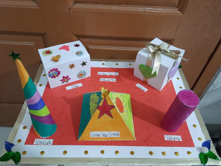 Onyx Kotak Piknik / Picnic Box Minions