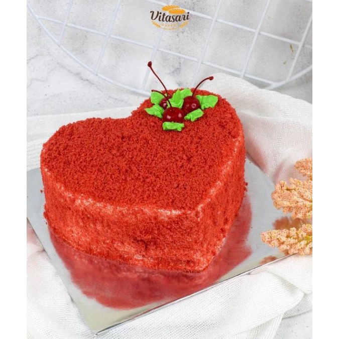 

Kue ultah red velvet - red velvet cake - birthday cake - kue ulang tahun - cake ultah