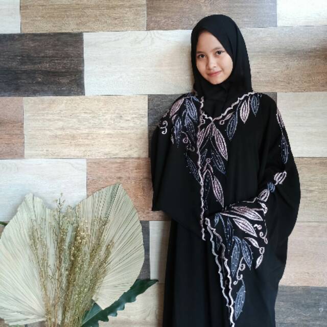 ABAYA ARAB BUAT SHOLAT DENGAN BORDIR YANG HALUS DAN CANTIK
