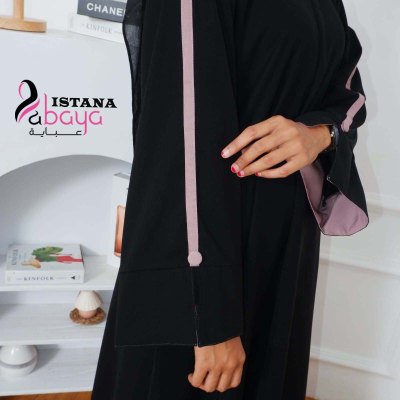 abaya dubai elegan List pink dg variasi kancing &amp; Tgn belahan sdikit minimalis Cantik