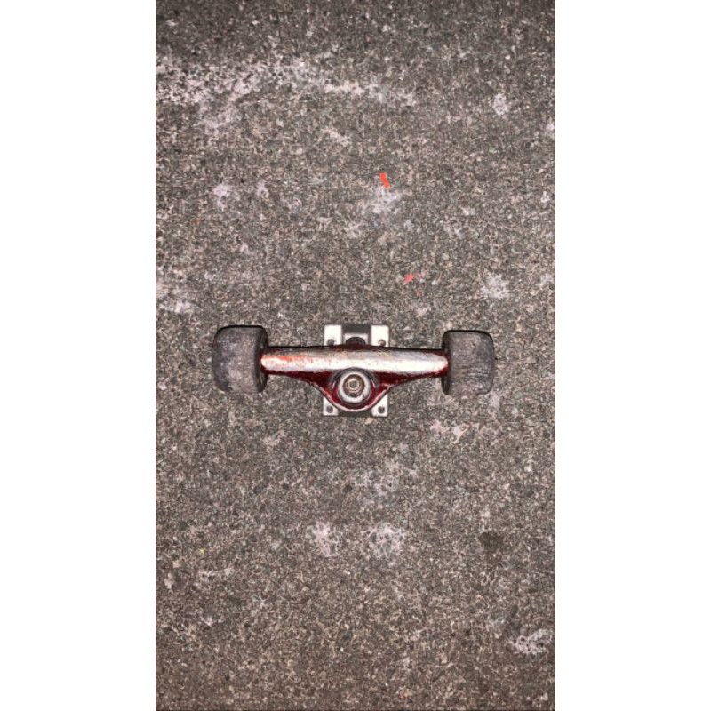 TRUCK ETAKS HOLLOW KINGPIN 2ND