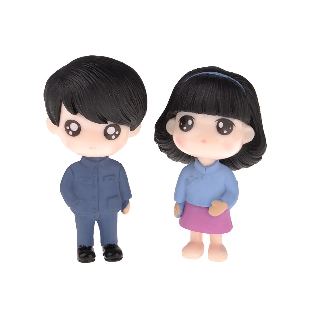 Ornamen Miniatur Figur Couple Landscape