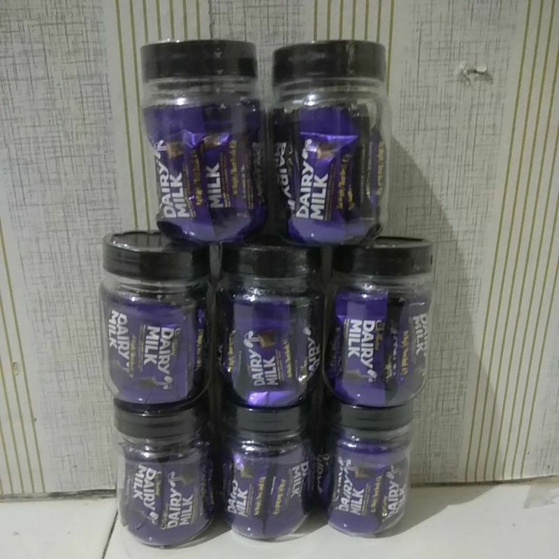 

CADBURY DAIRY MILK 4,5 GRAM ISI 10