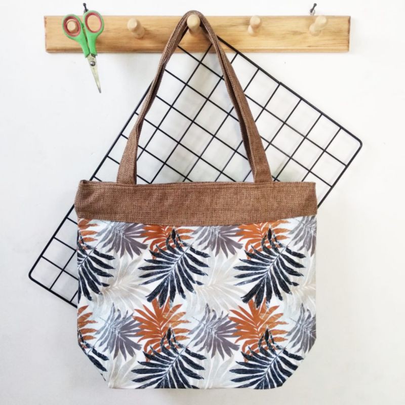 Totebag Kanvas Goni Medium / Tas Kanvas Goni Medium