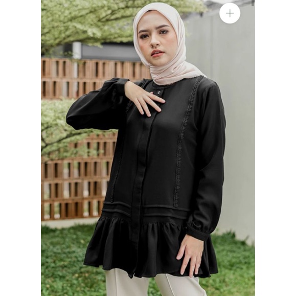 Preloved CARISSA BLOUSE "BLACK" size S/M by zytadelia