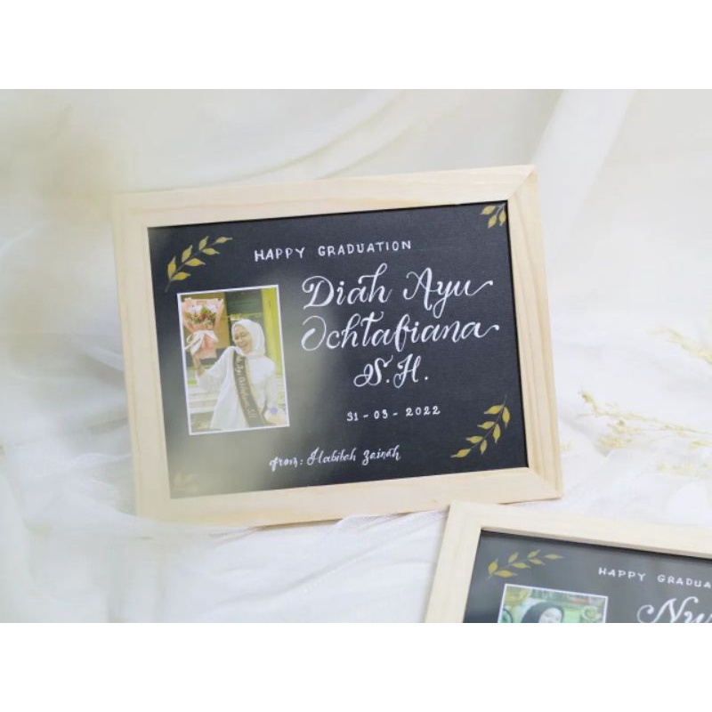 

Kado Hadiah Gift Custom Unik Wisuda Ultah Nikah Frame Hand Lettering Minigold