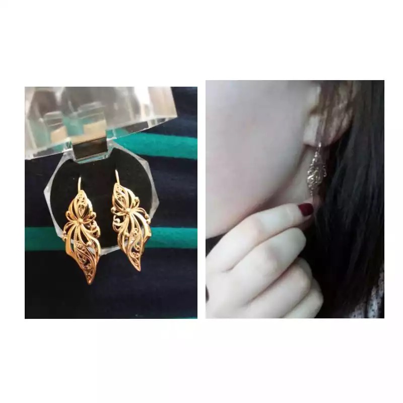 Anting Tusuk Gantung Wanita Desain Daun Metalik Hollow Hypoallergenic Untuk Hadiah