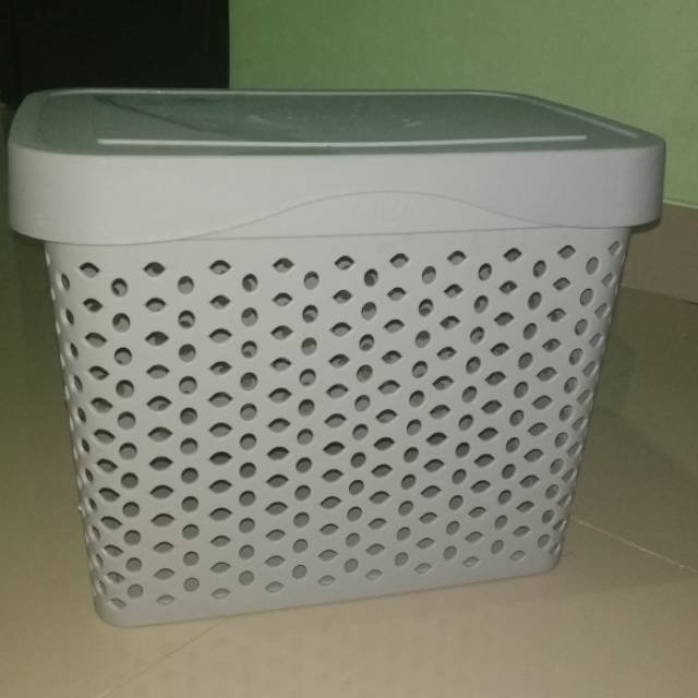 Keranjang plastik miniso / Keranjang penyimpanan