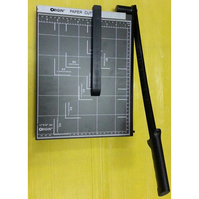 

kertas-pemotong- origin paper cutter a4r dark grey - alat potong kertas ukuran a4 -pemotong-kertas.