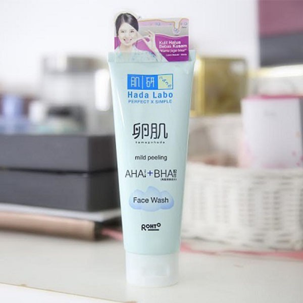 Hada Labo Tamagohada Mild Peeling [Face Wash/Make Up Remover/Lotion] (100gr)