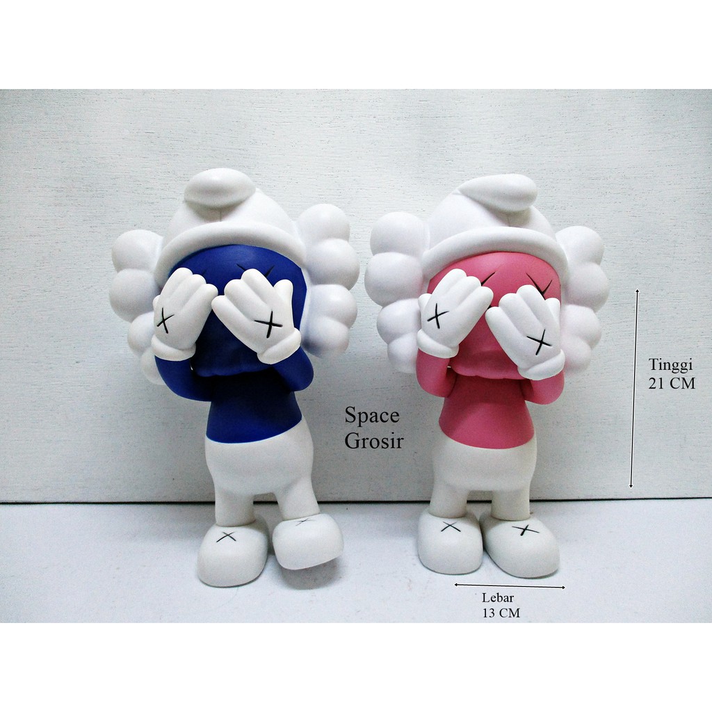 Action Figure Kaws X Smurf